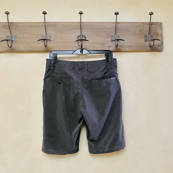 🌊3/$35 VOLCOM Hybrid Too Hectik Striped Charcoal 19” Submersible BoardShorts-29 - Picture 3 of 15